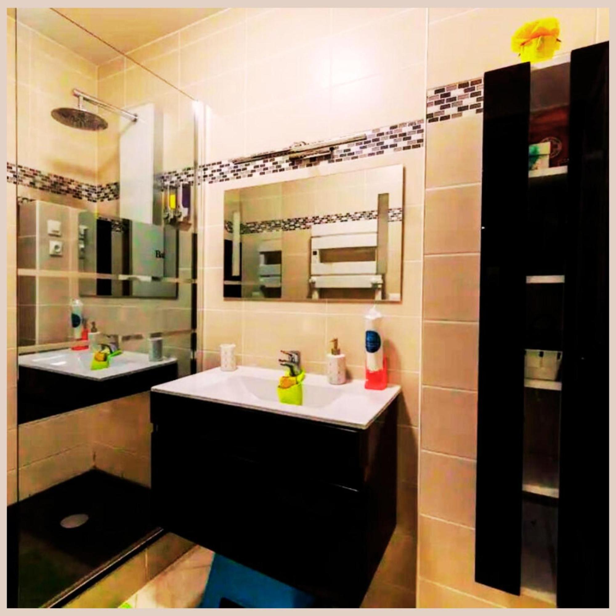 Le Mans City Sweet & Home - Climatise - Netflix - Wifi Fibre - Parking - Proche Circuit Des 24H & Centre-Ville - Accordhebergementconciergerie Dış mekan fotoğraf